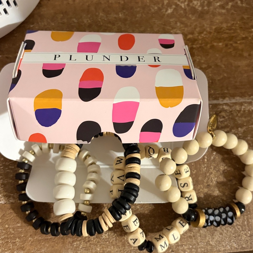 Plunder Pink Polka Dot Accessory Box with tissue and 4 braclets. Black,tan,white